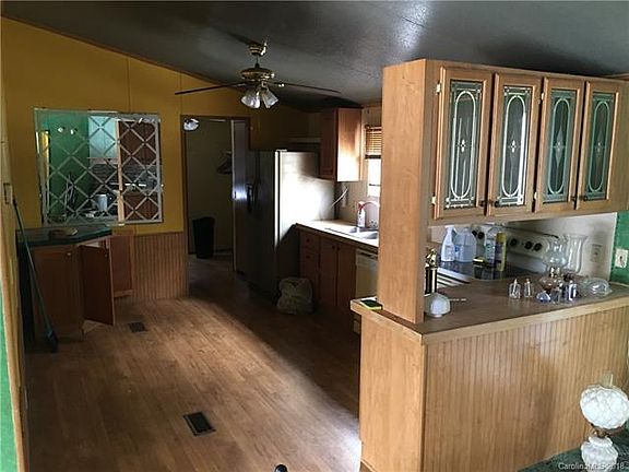 5th image of 5075 Beaver Dam Way