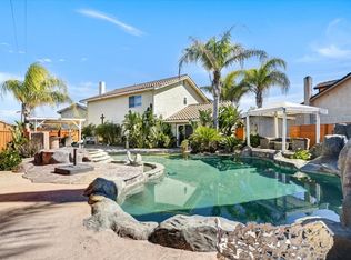 573 Rosewood Ct, Los Banos, CA 93635