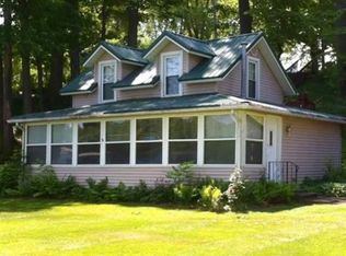 10128 Sycamore Beach Dr, Three Rivers, MI 49093