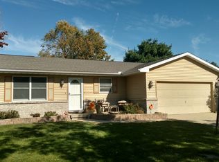 3202 Ladue Dr, Champaign, IL