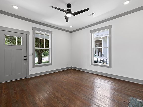 4th image of 103 W Bell Ave