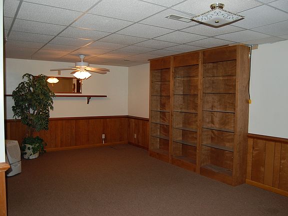 2nd image of 4509 Brooklawn Cir
