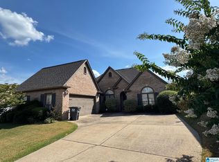 5427 Creekside Ln, Hoover, AL 35244