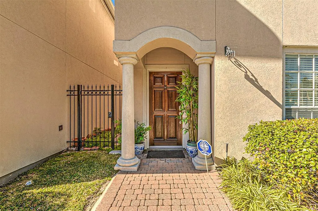 Harmony Cv, Houston — Photo 2
