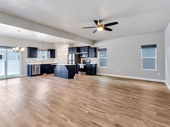4th image of 8703 N Riviera Aly