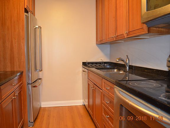 3rd image of 535 N Michigan Ave APT 1601