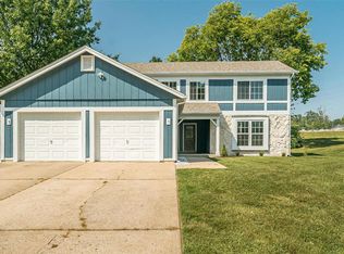 3 Bayside Ct, Lake Saint Louis, MO 63367
