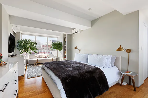 Sold by Compass | media 11