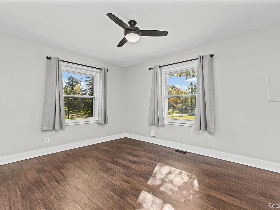 29140 Millbrook Rd, photo 27
