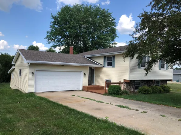 107 Newport Rd, Davis, IL 61019