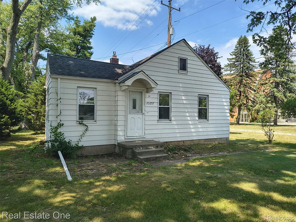 1st image of 23257 Lahser Rd