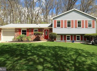 419 Canterbury Dr, State College, PA 16803