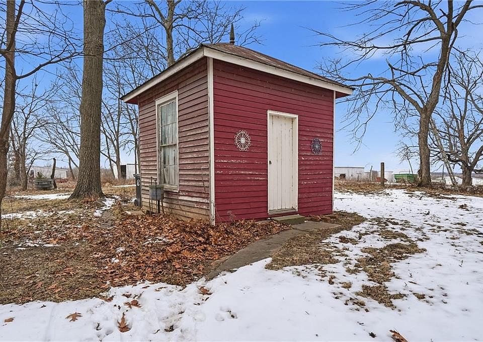 61st image of this home