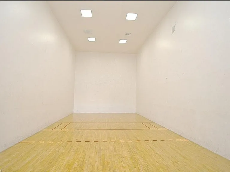 7915 Preserve Cir #216 — Photo 31