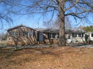 463 Sandifer Rd, York, SC 29745