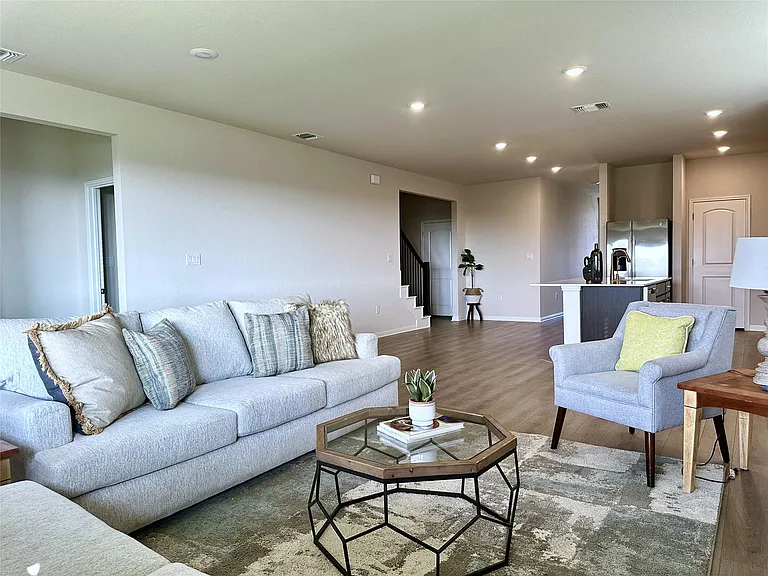 131 Holzinger Bnd — Photo 4