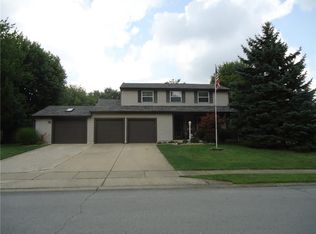 6629 Breeds Hill Dr, Indianapolis, IN