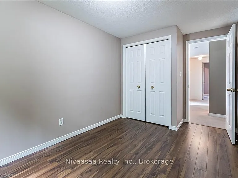 110 Activa Ave #D21 — Photo 27