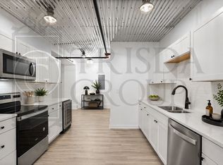 160 Southern Ave APT 4, Pittsburgh, PA 15211