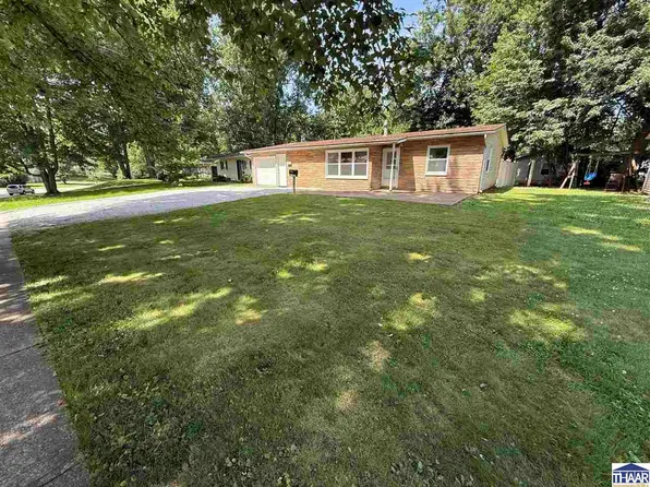 503 Edgewood Dr, Brazil, IN 47834