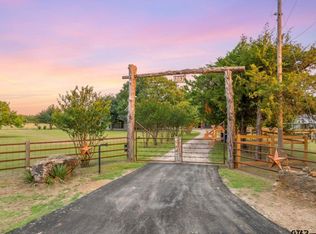 362 Vz County Road 3404, Wills Point, TX 75169