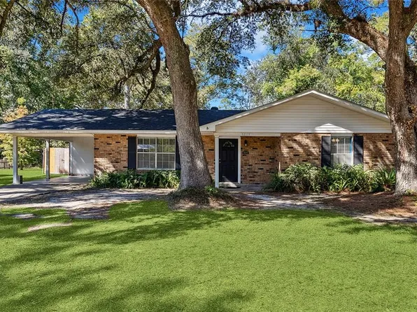 42114 Garden Dr, Ponchatoula, LA 70454