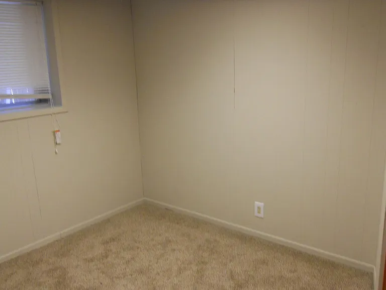 3808 Elmwood Cir — Photo 16