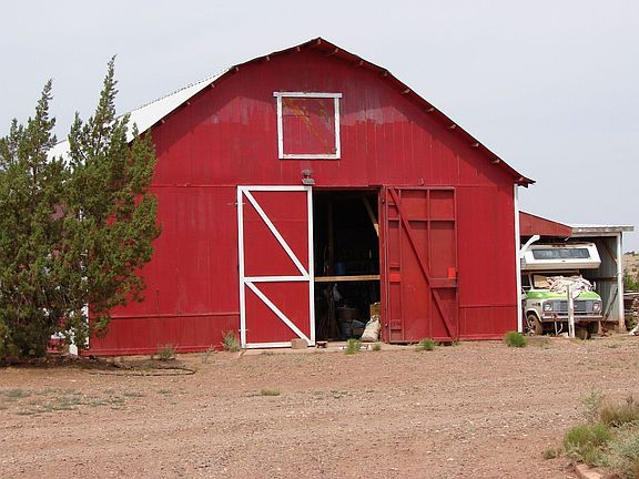 Nice barn power water