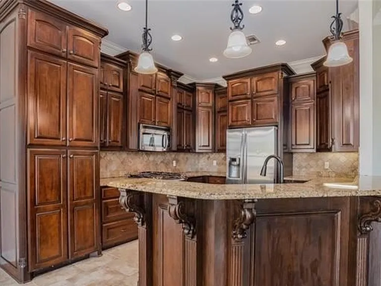 520 Dogwood South Ln — Photo 3