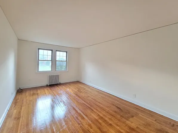 29-16 149th Street image 5 of 7