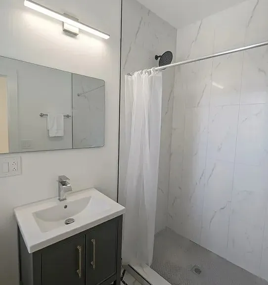 1945 W Augusta Blvd #3E — Photo 7