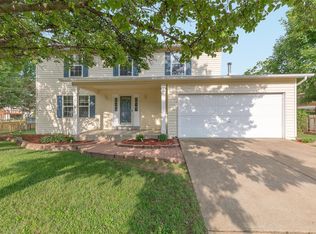 6 Statesman Ct, O'Fallon, MO 63368