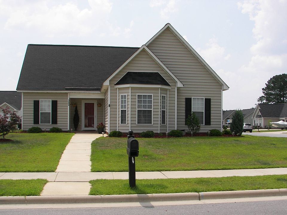 1st image of 3600 Fescue Dr