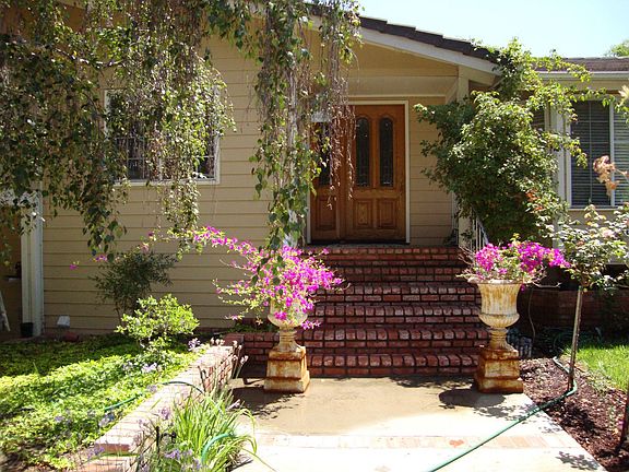 Front Door -to Great Room