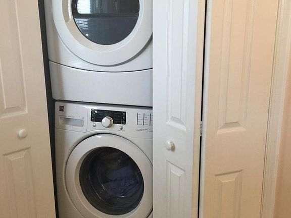washer/ dryer