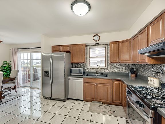 5th image of 9707 Harrison St