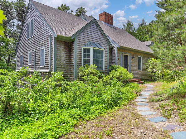 37 Bellamy Lane, North Chatham, MA 02650