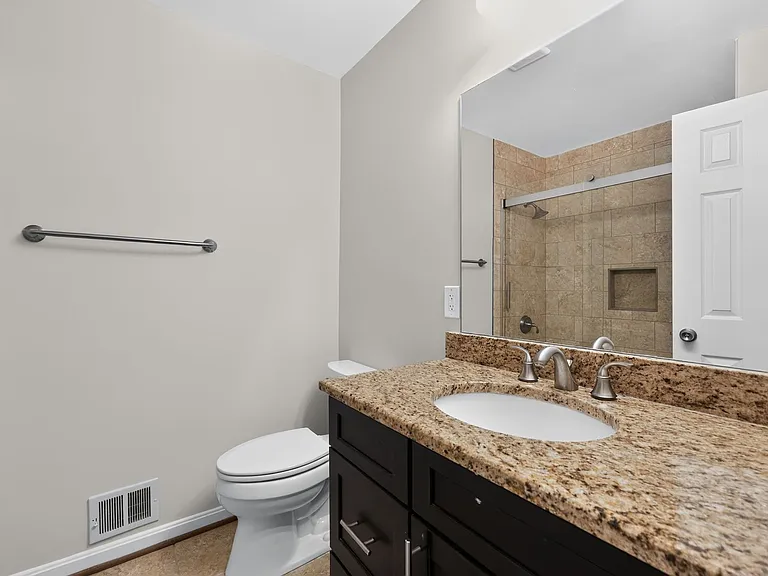 4898 Wheatstone Dr — Photo 18