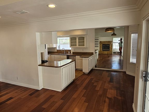 5th image of 1970 Church St APT B