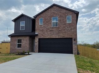 5545 Selah St, Springdale, AR 72764