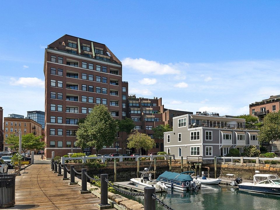 1st image of 300 Commercial St APT 512
