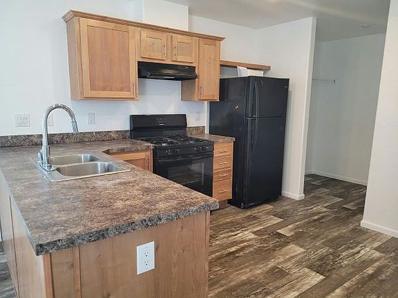 2nd image of 3401 N Walnut Rd Unit 402