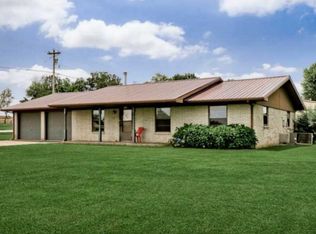 5231 Bob Mills Rd, Springdale, AR 72762