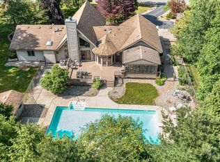 86 Brookview Ln, Valparaiso, IN 46385