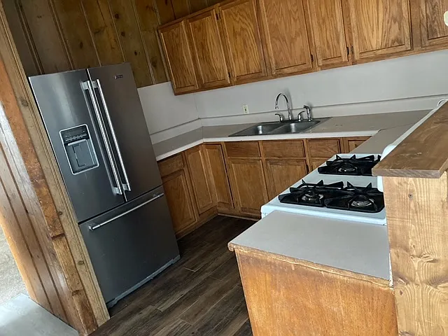 1010 W Cedar Ave #1 — Photo 9