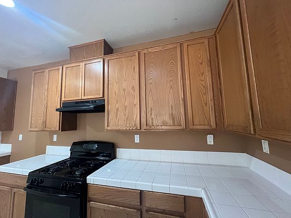 5th image of 3127 Puffin Cir