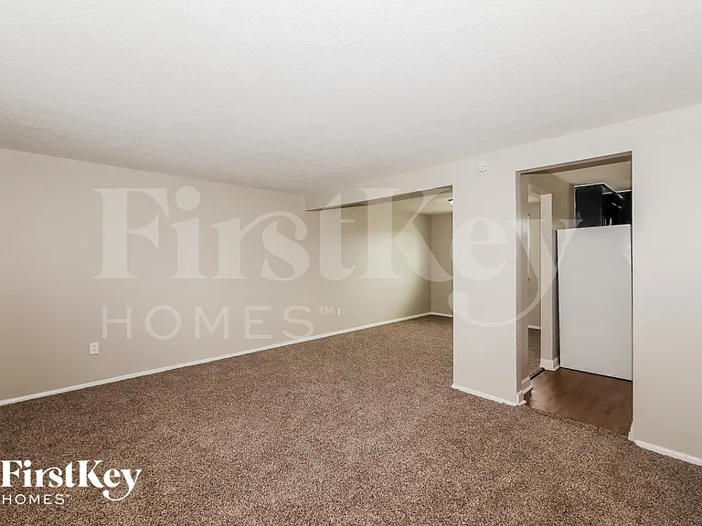 11415 Dunshire Dr — Photo 7