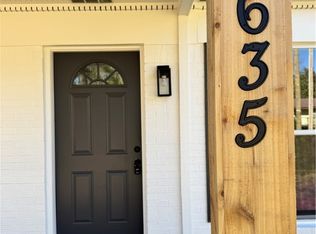 635 Pinecrest Dr, Lafayette, AL 36862