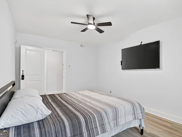 312 Louise Ln #B — Photo 20