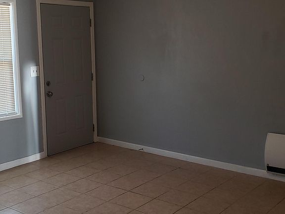 Front door entrance/Living room